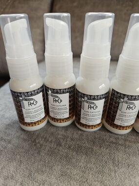 R+Co Sun Catcher Leave-In Conditioning Mist